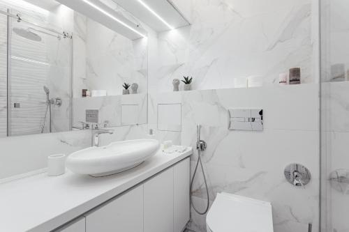 Black Sea Horizon Apartment
