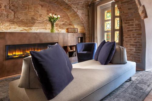 Il Cortile di San Michele – Guarene, NY