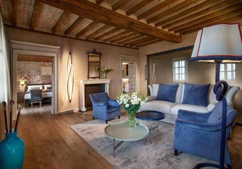 Il Cortile di San Michele – Guarene, NY