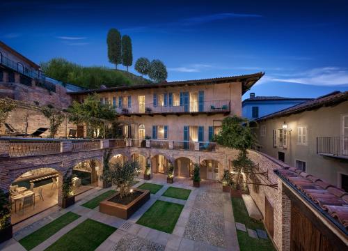 Il Cortile di San Michele 2