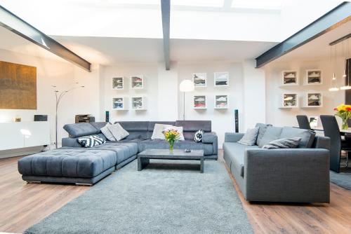 White Lofty und White Studio, Düsseldorf (photo 9)