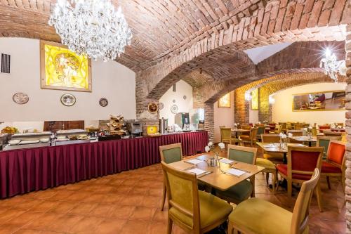 Hotel Caruso Old Town, Прага (фото 6)