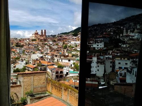 Pandangan, Taxco de mis amores in Taxco
