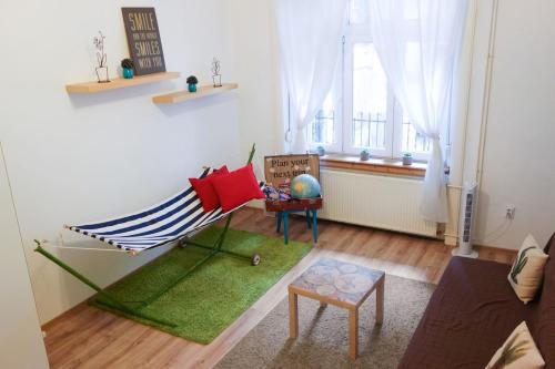  Full apartment CENTRAL check-in anytime after 3pm, Pension in Budapest