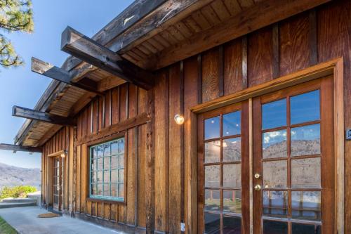 Deep Water Cabin - image 2