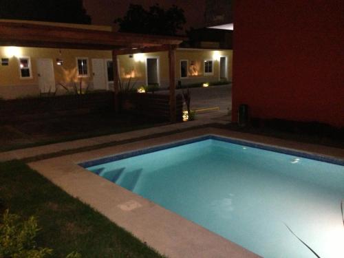 Úszómedence, Hotel Montroi City in Colima