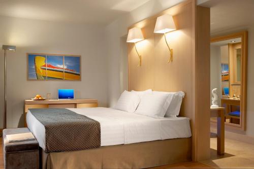 Daios Cove Luxury Resort & Villas - image 6