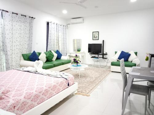 SunSea Resort in Guimaras sala