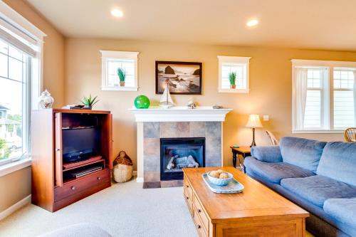 Annie's Oceanside Beach Rest - image 6