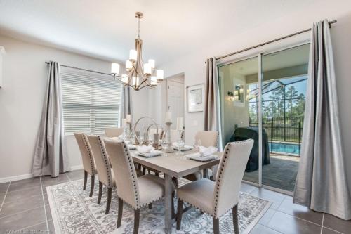 1504 New Luxury 6 Bed Villa With Pool Spa Villa - image 2