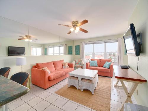 B&B South Padre Island - Relaxing Condo, Great Location, 3 Minute Walk To The Beach Condo - Bed and Breakfast South Padre Island