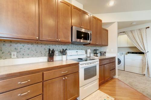 Scenic View Retreat - image 5