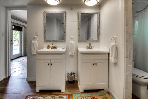 White Sands House - main image