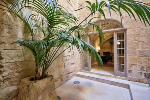 Palazzo Rose of Rhodes by Vallettastay, Валетта (фото 6)
