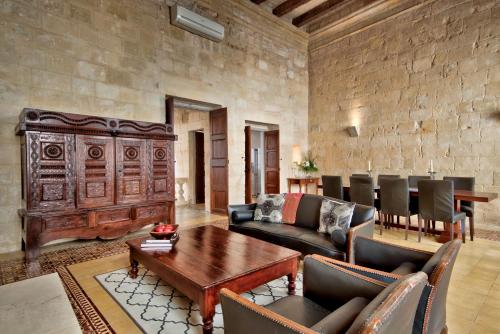 Palazzo Rose of Rhodes by Vallettastay, Валетта (фото 11)