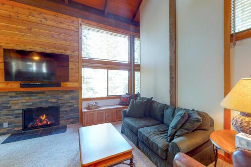 Indian Hills Hideaway - image 4