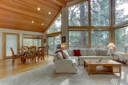 25 Topflite Ln - image 2