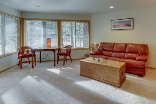 25 Topflite Ln - image 4