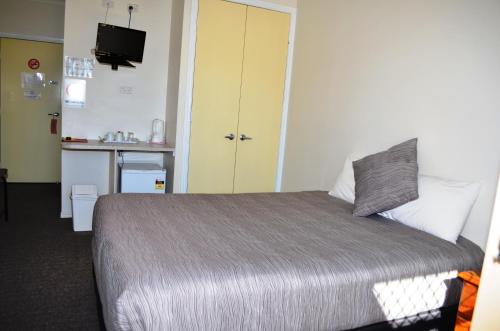 Redland Bay Motel