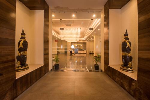 Lobby, Hotel Le Roi Digha in Digha