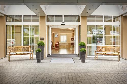 H+ Hotel Frankfurt Airport West - image 4