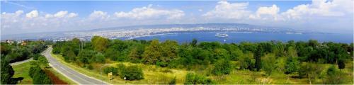 附近景點, Galata in 澤里尼卡
