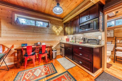 Wy'east Nest in เลก ออสวีโก (OR)