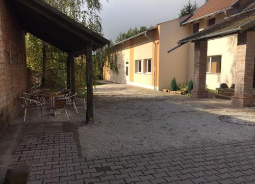  Gyöngyvirág Motel in Érsekvadkert