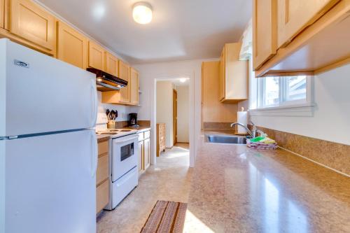 Auntie's House - image 8