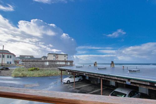 Sebastian's Crib Condo Lincoln City