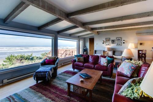 Seadrifter Oceanfront Beach House