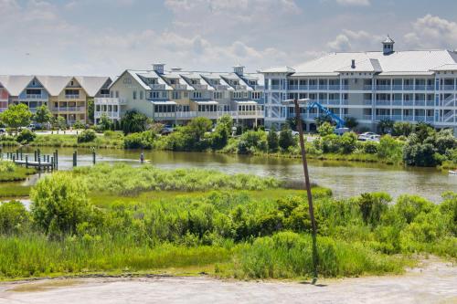 Broad Marsh Beach House - image 6