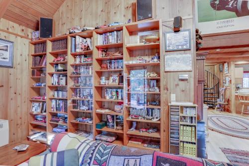 Papa Bear Cabin - image 2