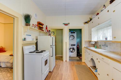 Captain's Cottage - image 3