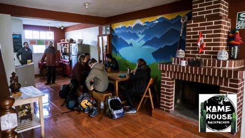 Kame House hostel in Huaraz