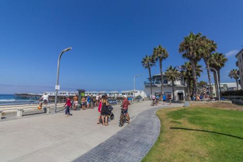 See the Sea Pacific Beach