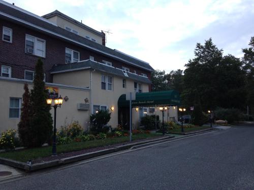 Jones Beach Hotel in Wantagh, USA