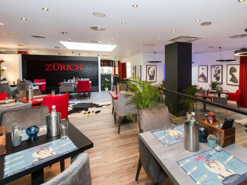 Restaurant, DORMERO Hotel Zurich Airport in Zürich