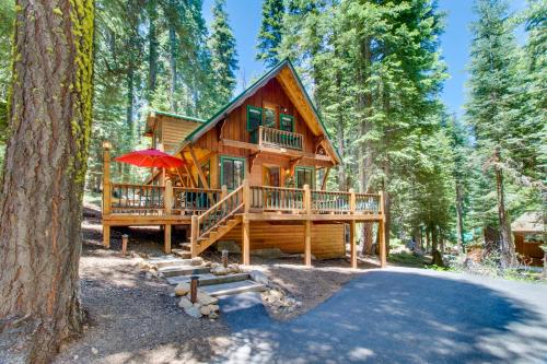 Tahoe Pines Cabin