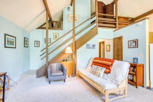 Haystack Hideaway - image 3
