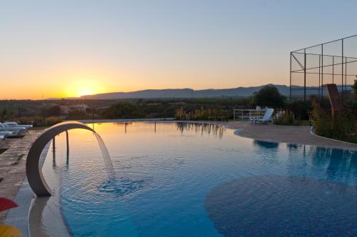 Upart Home - image 6