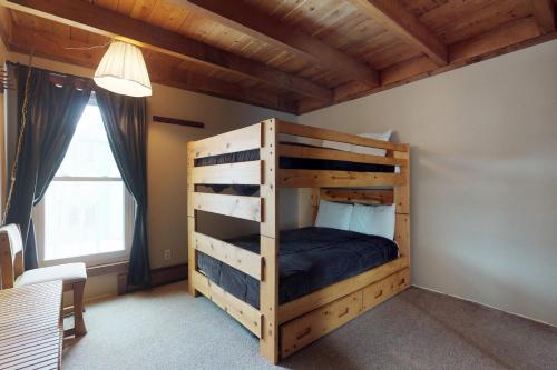 Lodgepole Landing - main image
