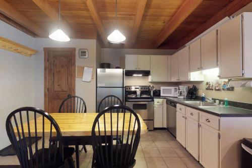 Lodgepole Landing - image 2