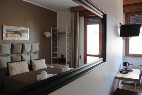 Hotel Franchi - image 12