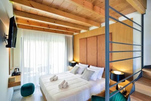 Elia Agia Marina Hotel - image 7