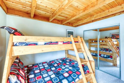 Treehouse 206F - image 3