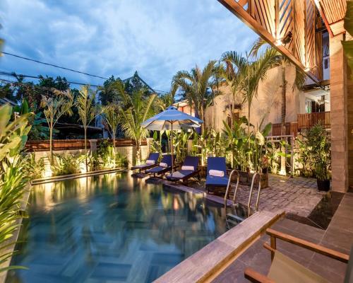 Swimming pool, Tropical Home Villa in Cam Nam