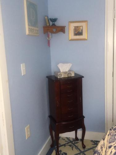 Queen Room with Spa Bath