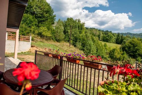 Forest Paradise - four bedroom villa - image 6