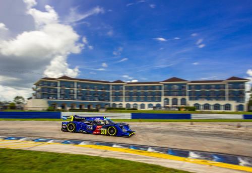 SEVEN Sebring Raceway Hotel